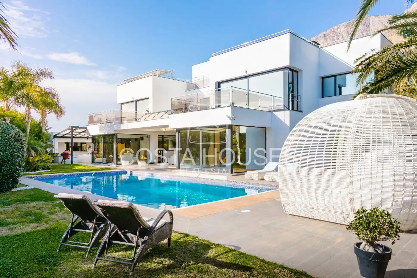 Exterior view of Houses for sale in Jávea / Xàbia  with Air Conditioner, Private garden and Terrace