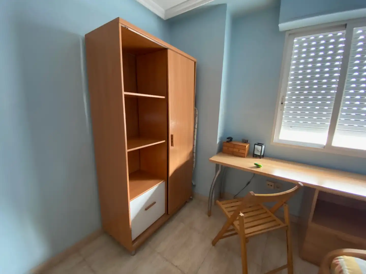 Habitación de Piso de alquiler en Elche / Elx con Aire acondicionado, Amueblado y Horno
