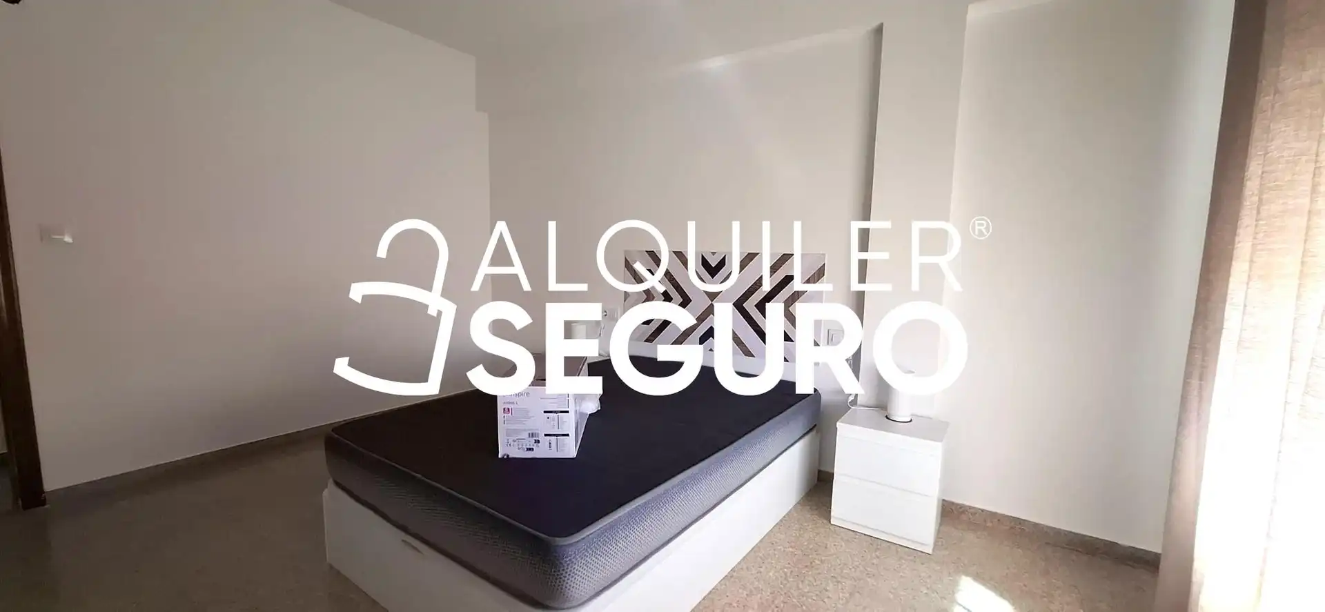 Habitación de Piso de alquiler en L'Alcúdia de Crespins con Aire acondicionado y Amueblado