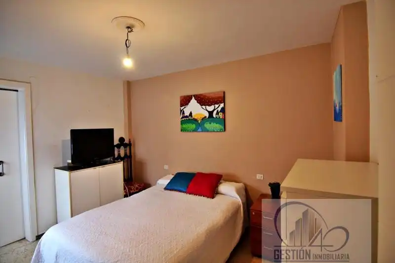 Schlafzimmer von Dachboden zum Verkauf in Puerto de la Cruz mit Terrasse