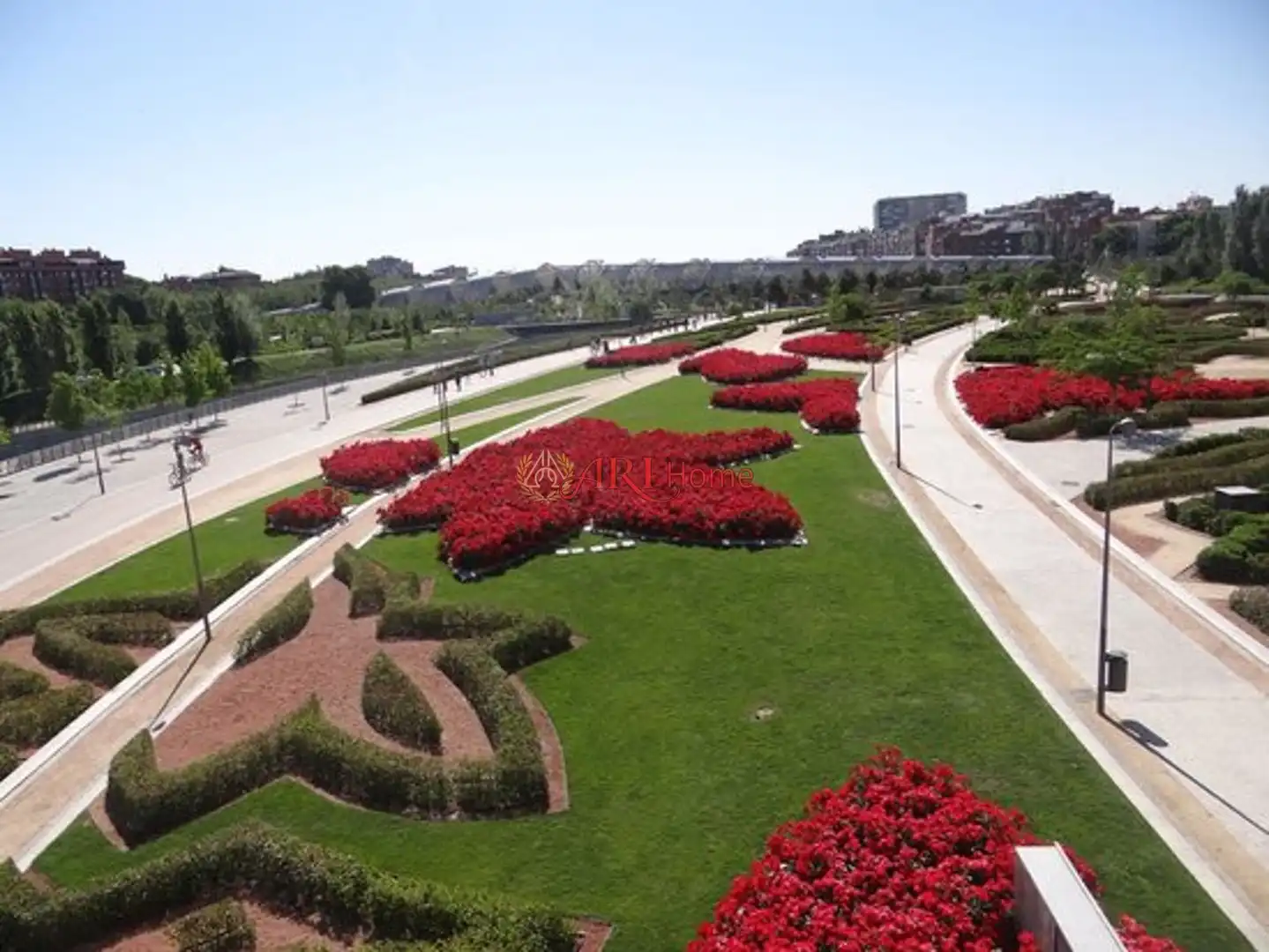 Jardí de Pis de lloguer en Madrid amb Calefacció i Moblat