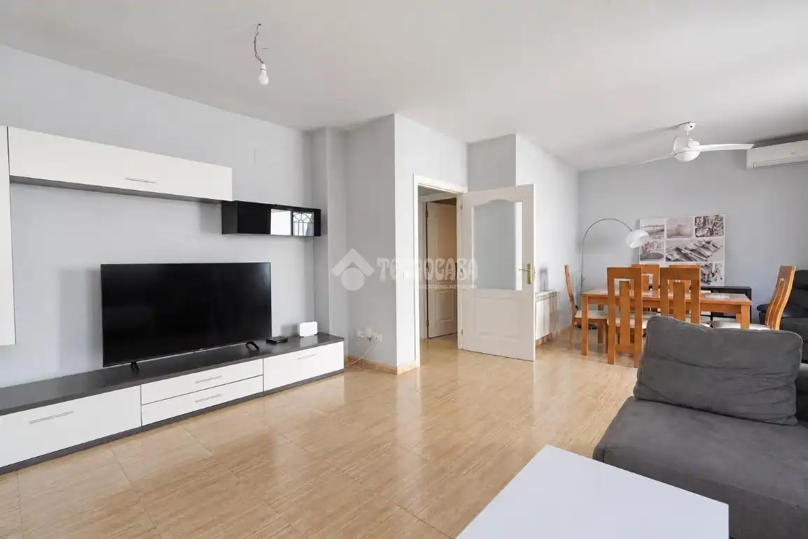 Casa pareada en venta en Los Barreros