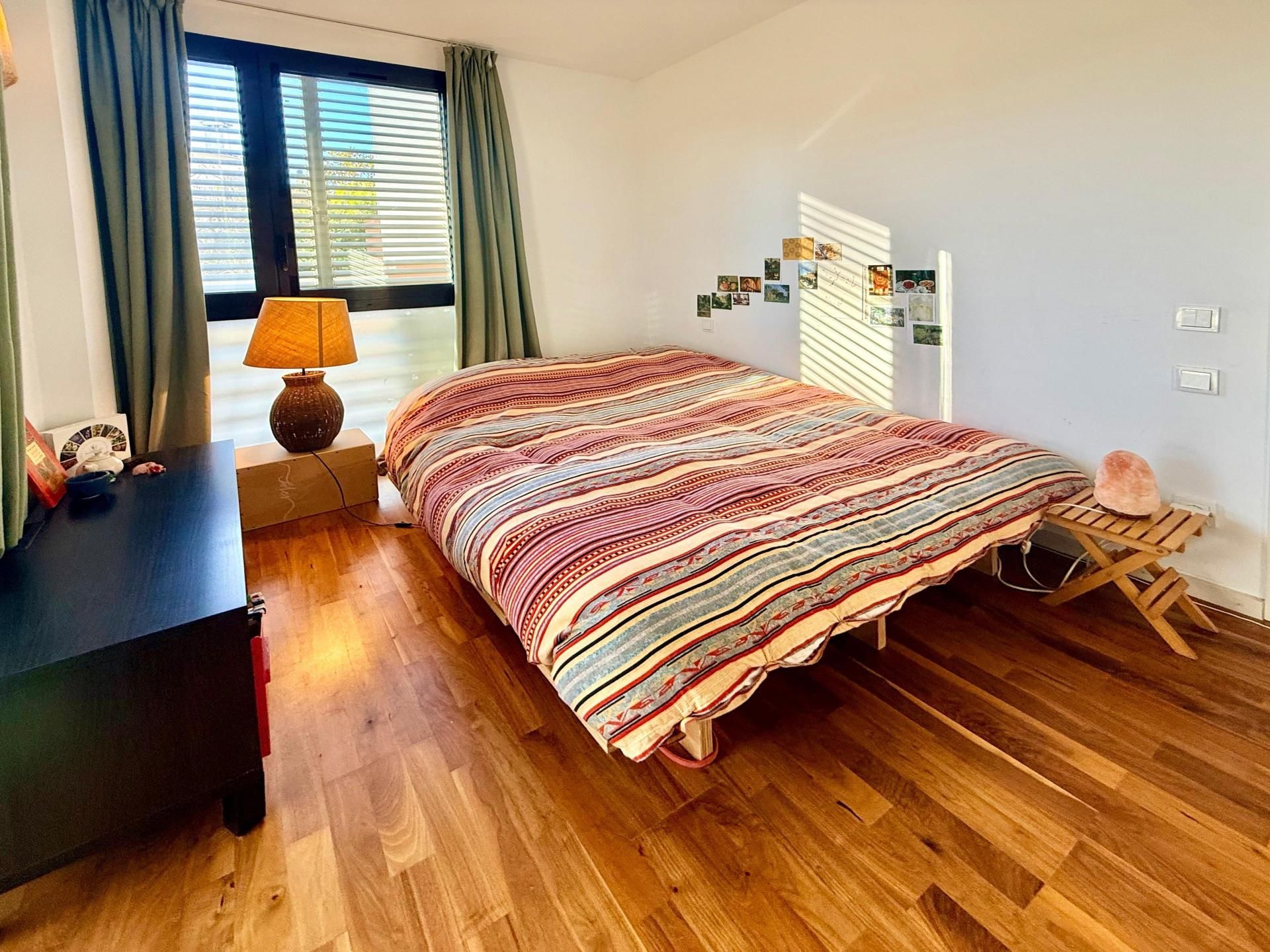 Dormitori de Pis en venda en Bescanó amb Aire condicionat, Calefacció i Piscina comunitària