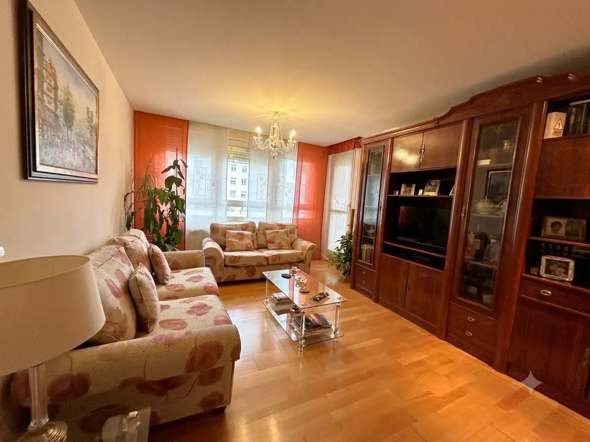 Flat for sale in Logroño, La Rioja