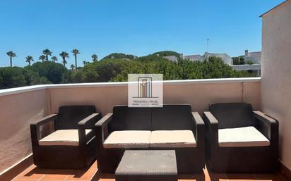 Terrassa de Apartament en venda en Chiclana de la Frontera amb Terrassa, Moblat i Piscina comunitària