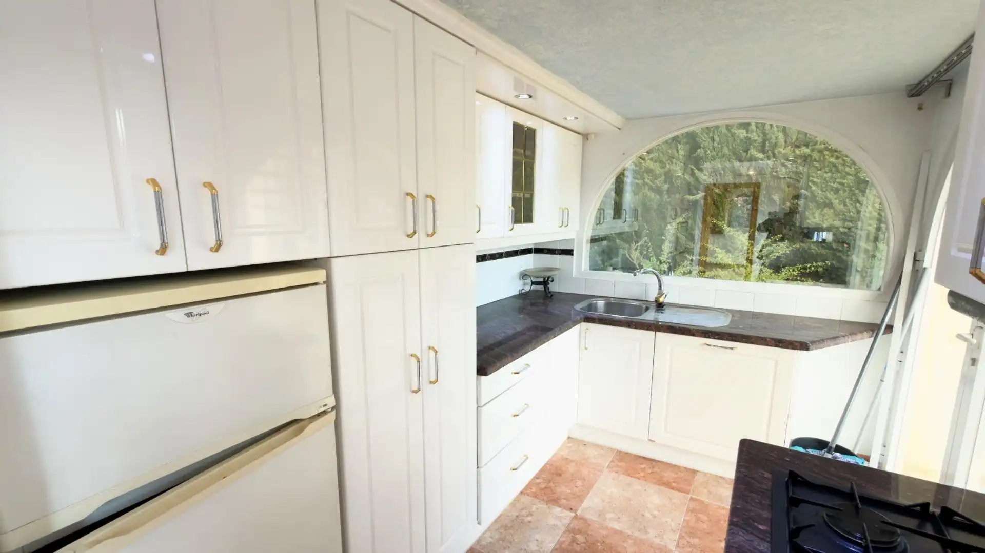 Cocina de Casa o chalet en venta en La Nucia con Aire acondicionado, Jardín privado y Terraza