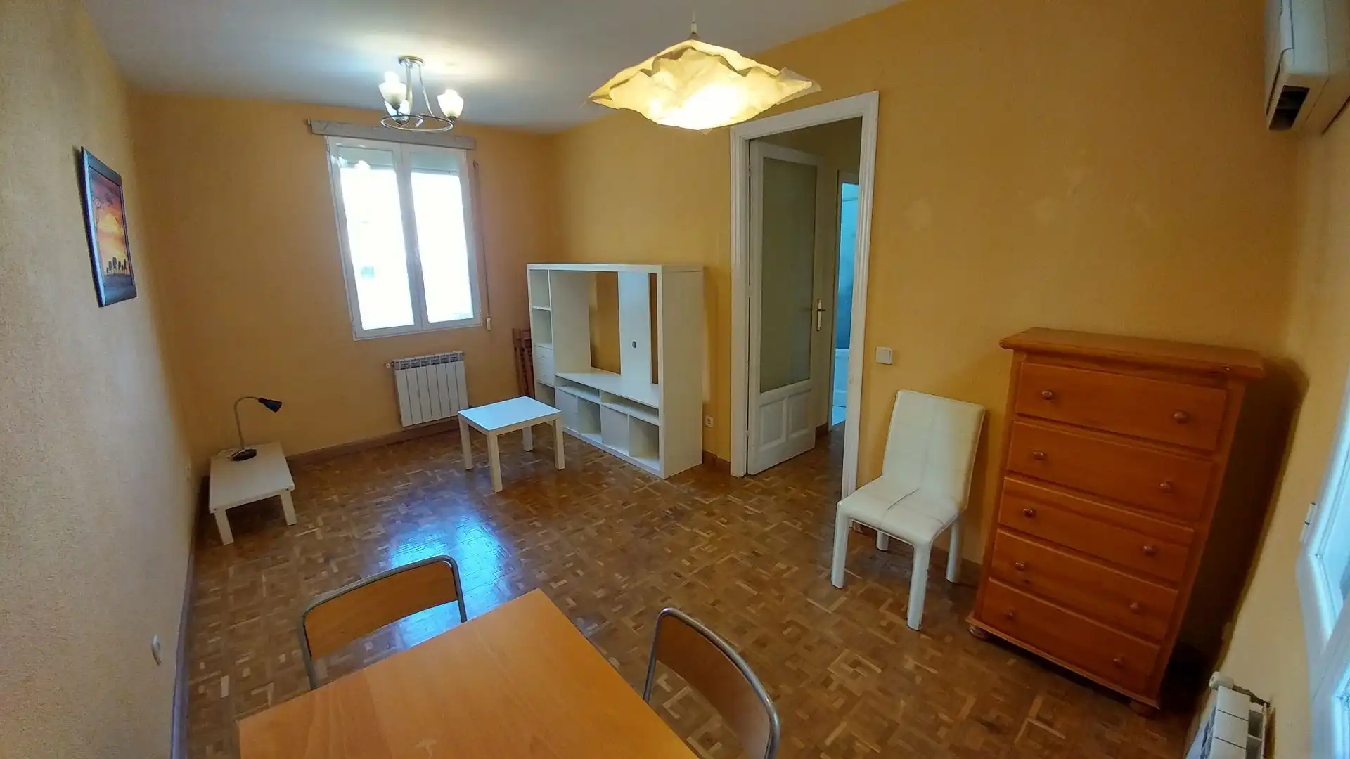 Bedroom of Flat for rent in Madrid  with Air Conditioner and Heating