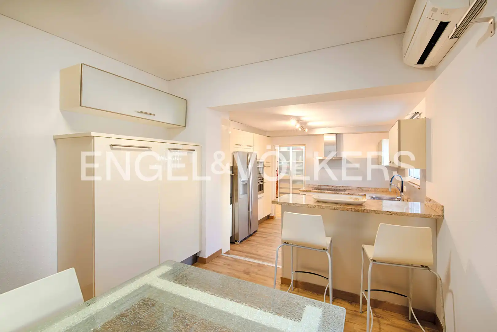 Casa con piscina en venta en Carrer Requesens, imagen 20