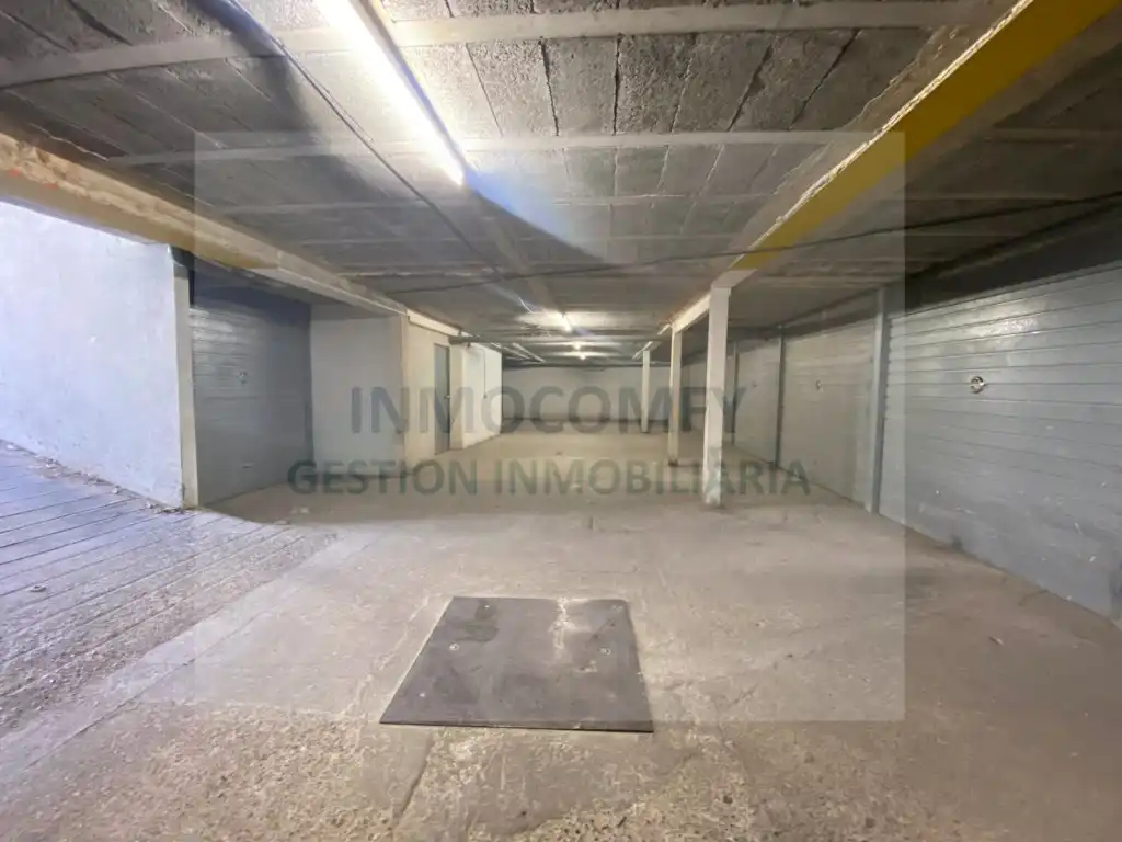 Individuale in vendita a Calle Ateneu Pi I Margall, imagen 2