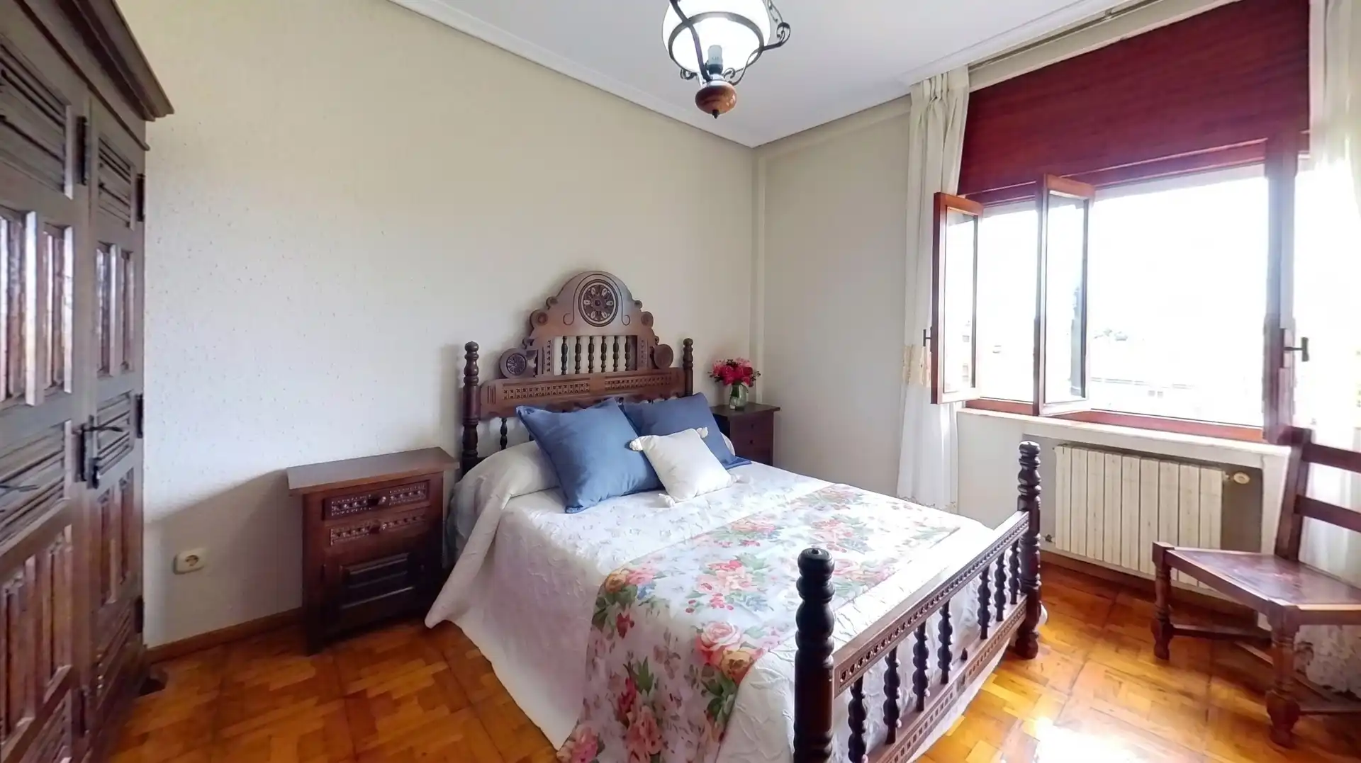 Habitación de Casa o chalet en venta en Reocín con Calefacción, Jardín privado y Terraza
