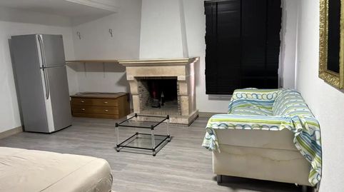 Foto 2 de Habitació a Urbanizacion Montesol, 2366, Peña de las Águilas, Elche / Elx