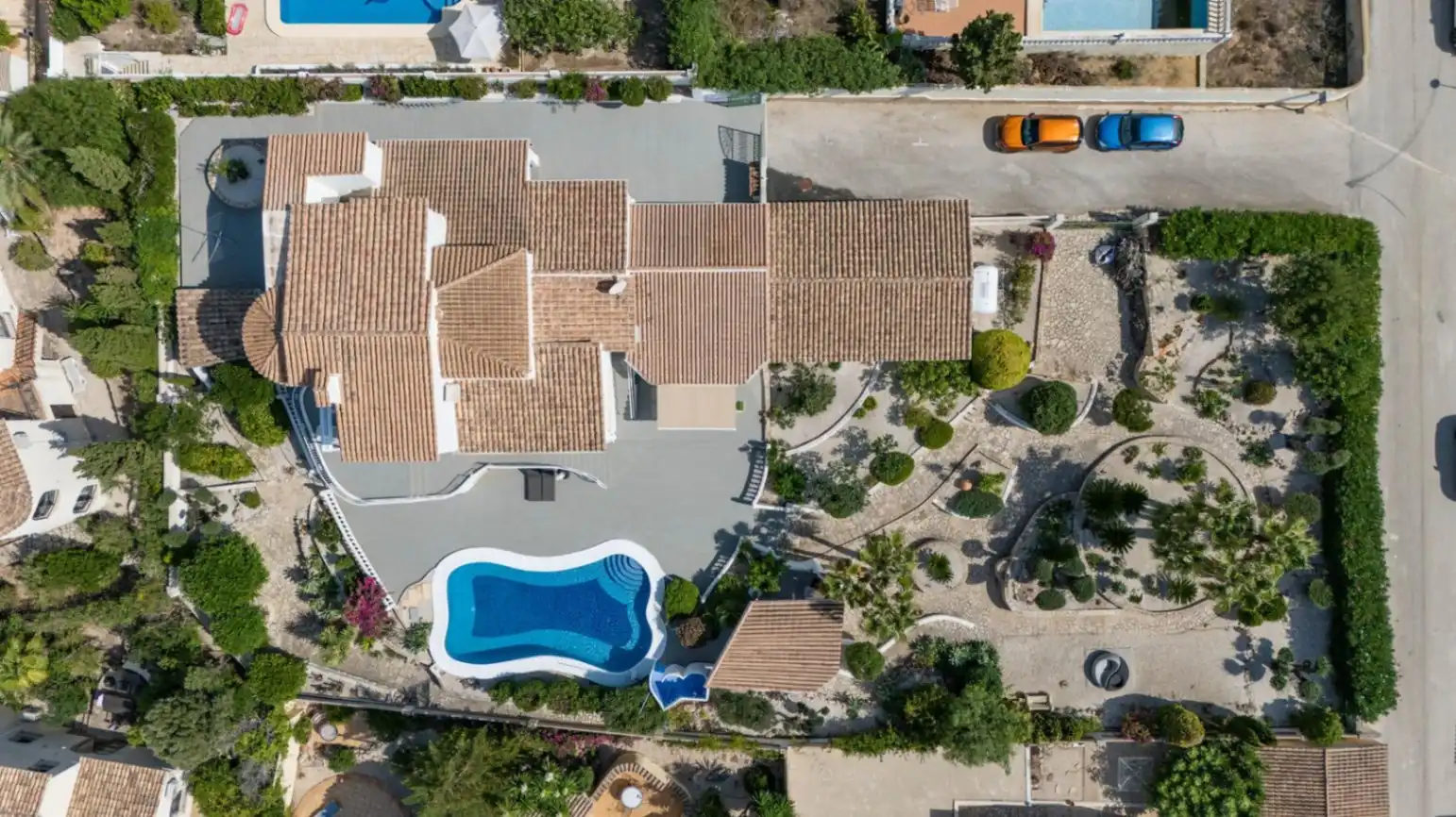 Chalet con piscina en venta en Cumbre del Sol, imagen 4