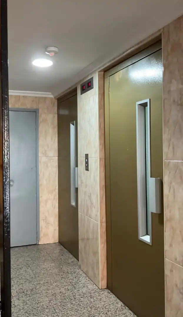 Piso en venta en Alcalá de Henares con Balcón