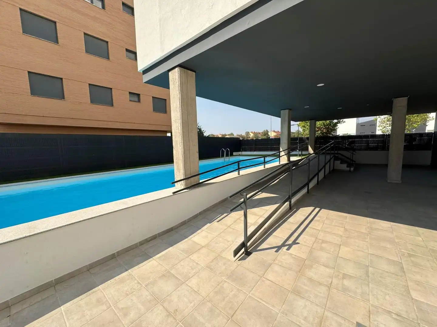 Piscina de Piso de alquiler en Cáceres con Aire acondicionado, Calefacción y Terraza