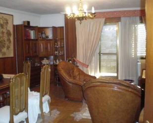 Living room of Flat for sale in Zamora Capital   with Heating and Balcony