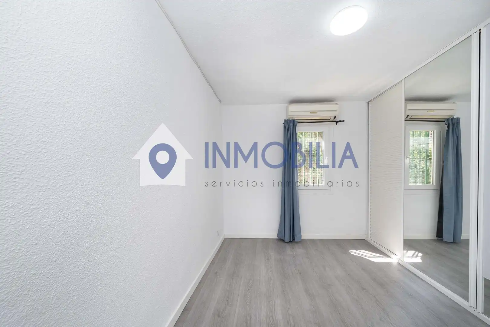 Habitación de Piso en venta en Madrid con Aire acondicionado y Calefacción