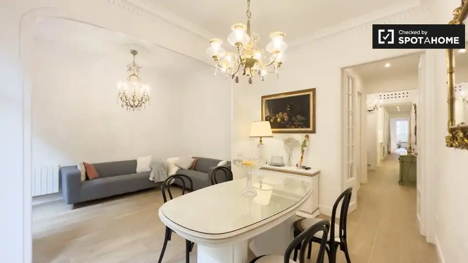 Appartamento con terrazza in affitto a Eixample, imagen 8