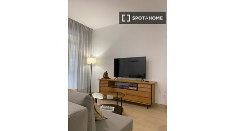 Foto 5 de Habitación en Acacias, Madrid Capital