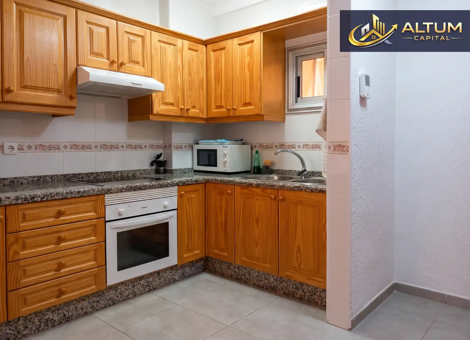 Piso con terraza en venta en Avenida Juan Carlos I 31, imagen 4