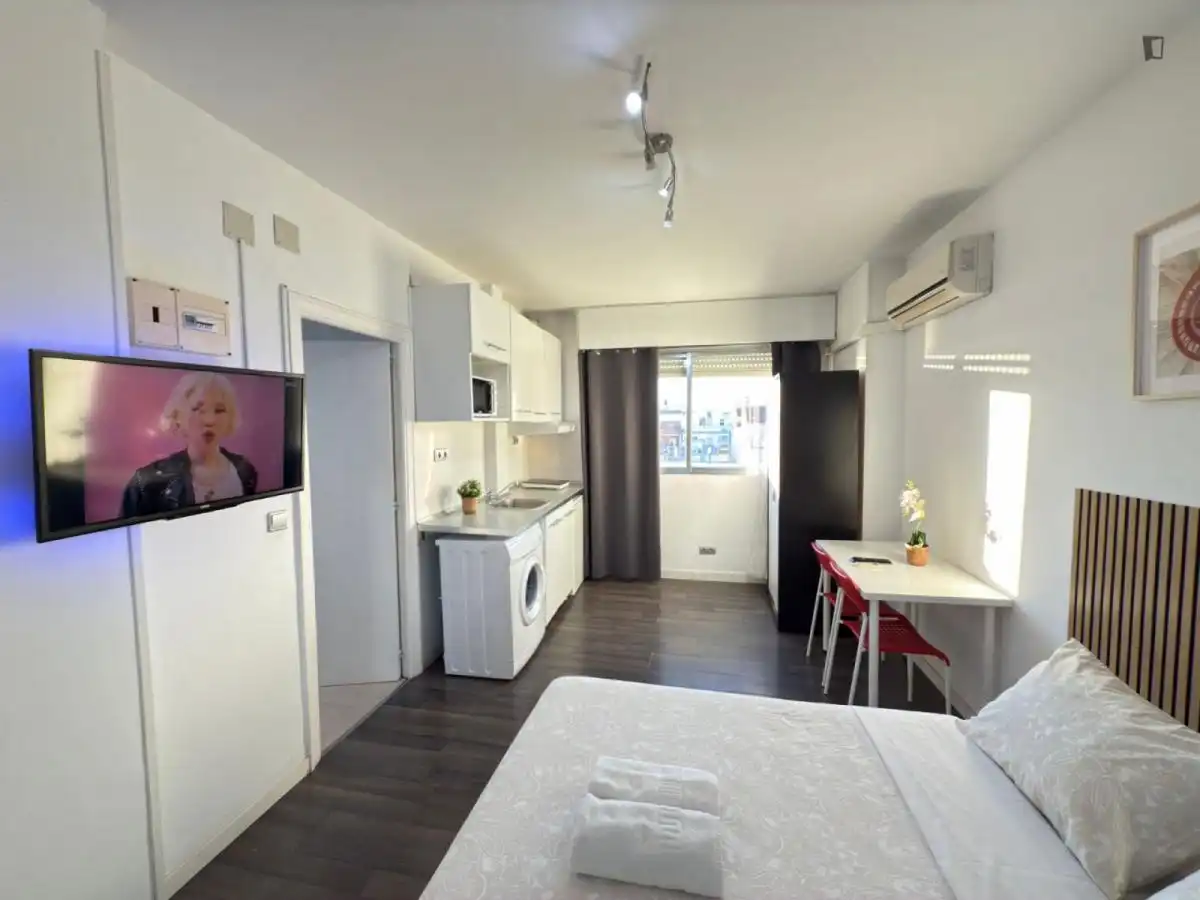 Study for rent in Arapiles