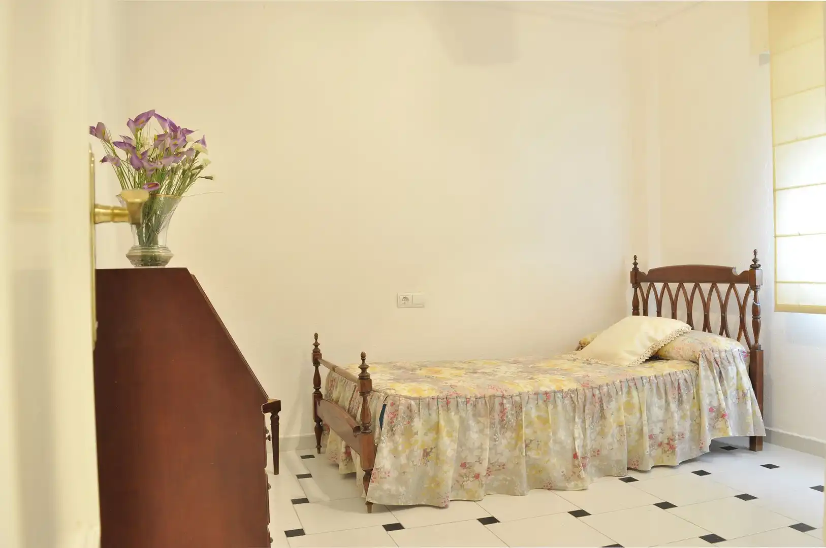 Bedroom of Detached homes for sale in Jerez de la Frontera  with Air Conditioner, Terrace and Storage room
