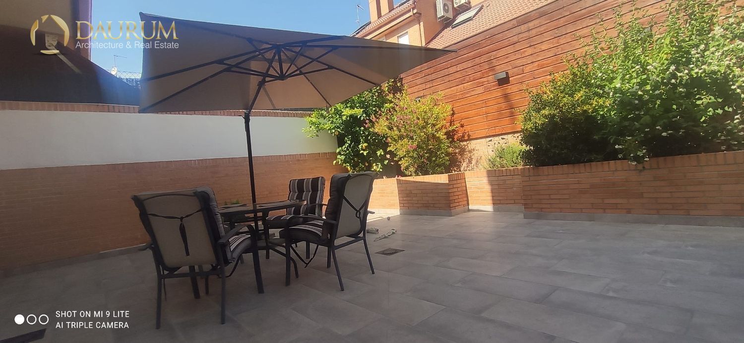 Terrassa de Casa adosada en venda en Alcorcón amb Aire condicionat, Calefacció i Terrassa