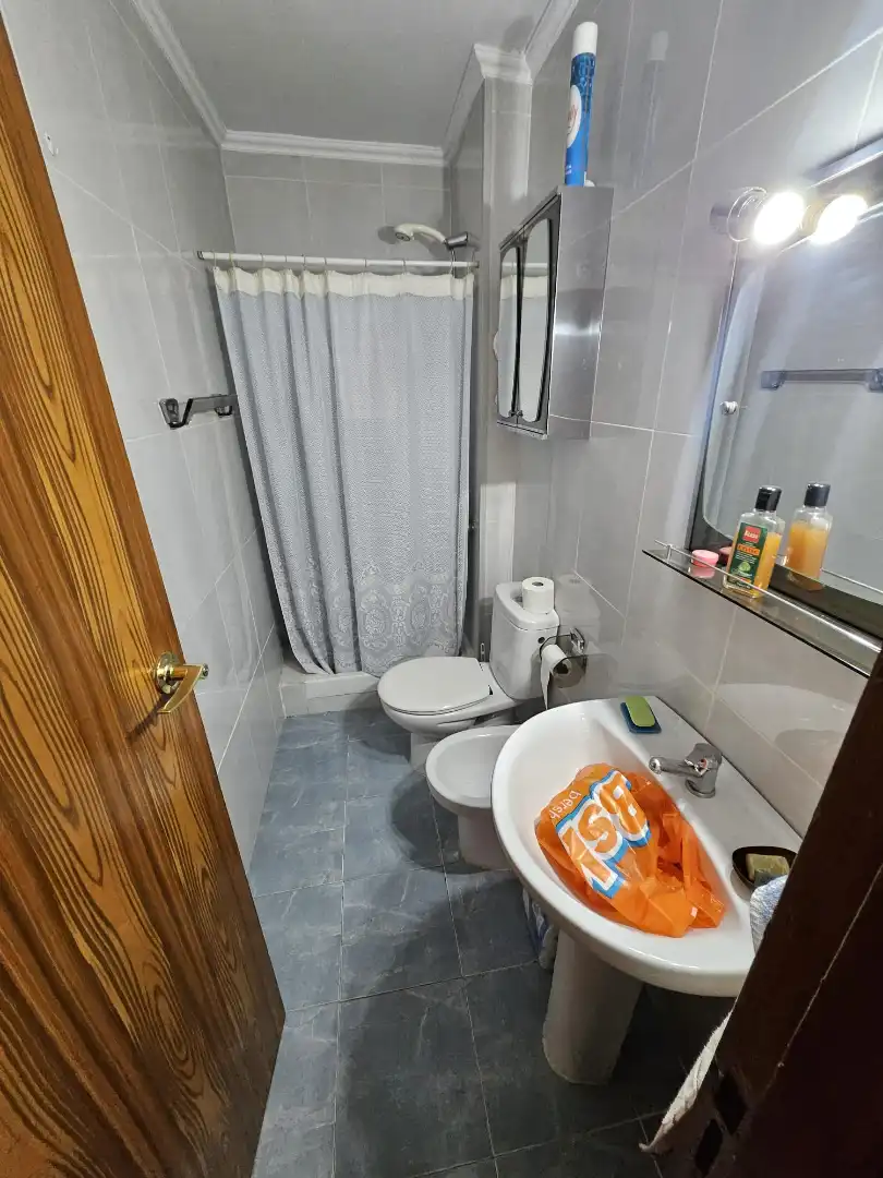 Baño de Piso en venta en Alcalá de Henares con Aire acondicionado, Calefacción y Terraza