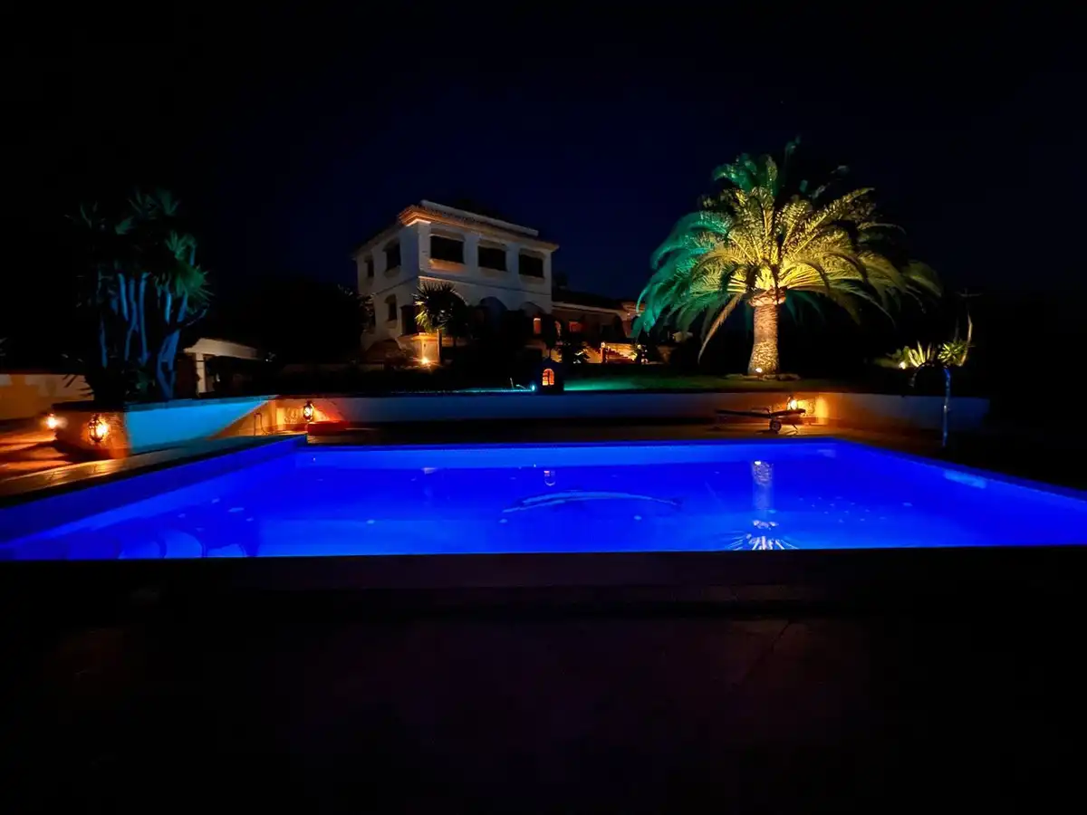 Piscina de Casa o xalet de lloguer en Marbella amb Aire condicionat, Jardí privat i Terrassa