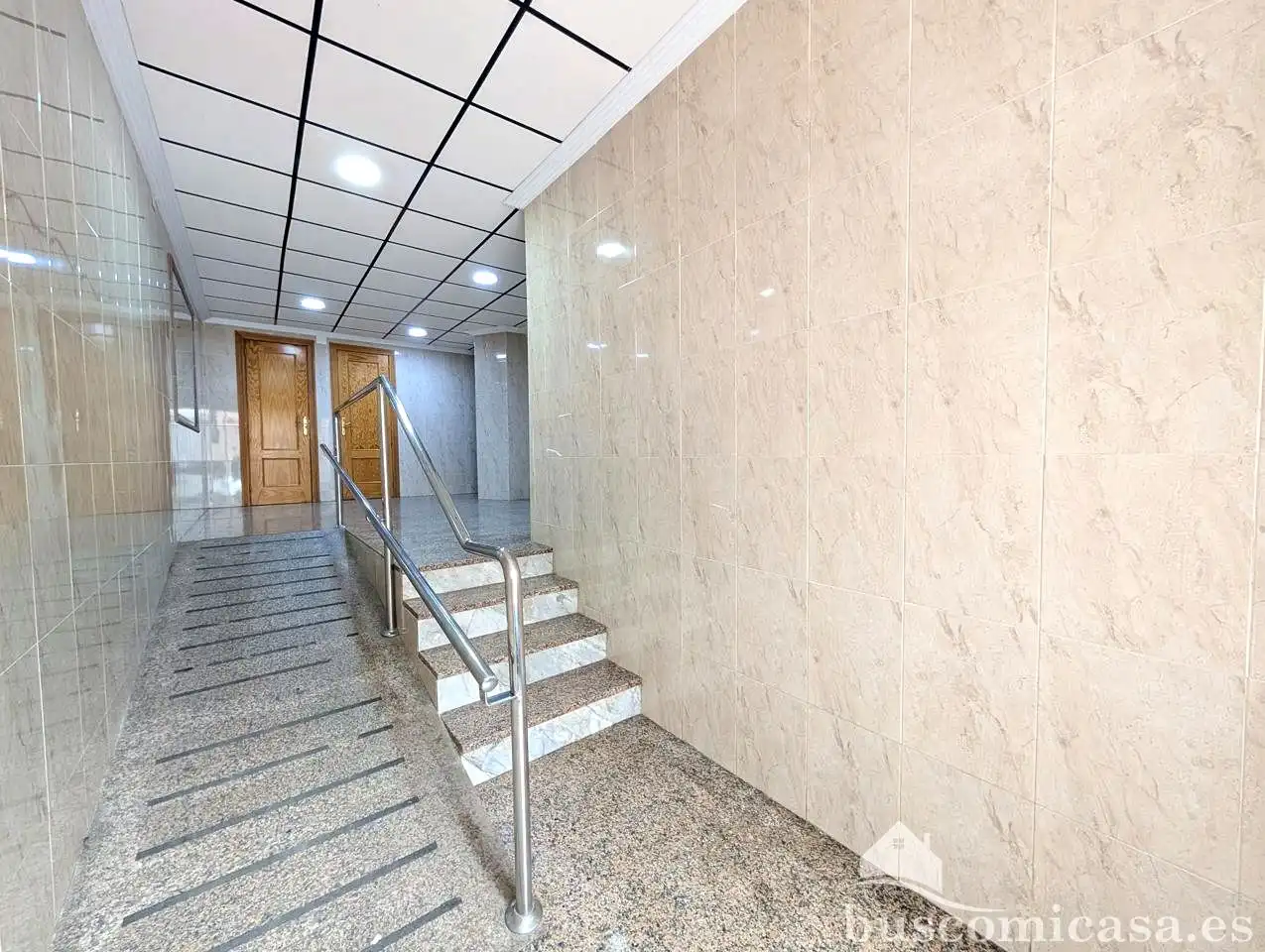 Piso en venta en Linares con Amueblado y Balcón