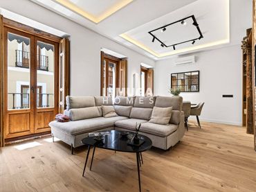 Piso con balcón en venta en Centro