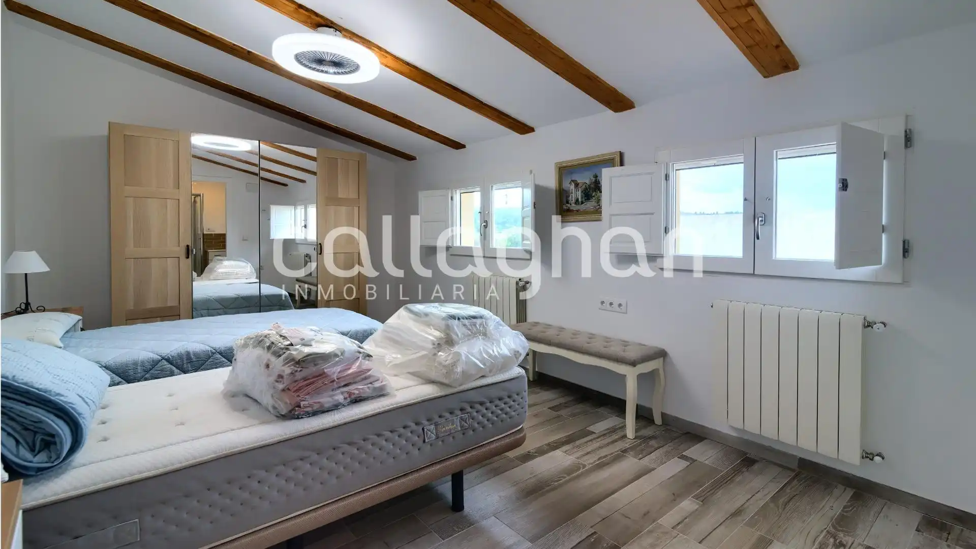 Habitación de Casa o chalet en venta en Alzira con Calefacción, Jardín privado y Terraza