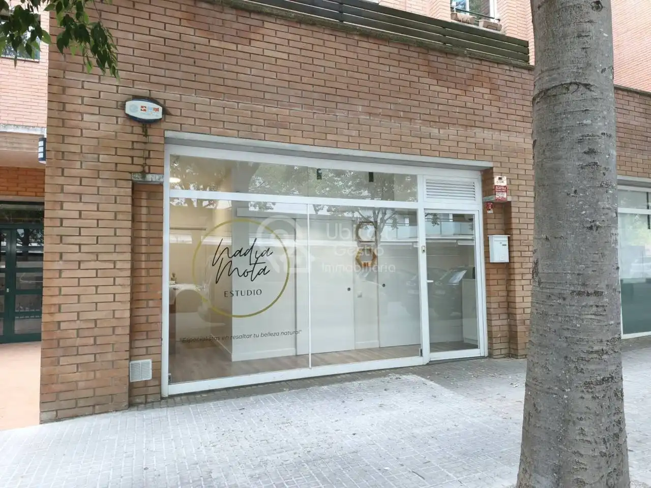 Local comercial en traspàs a Calle PAU CASALS, imagen 5