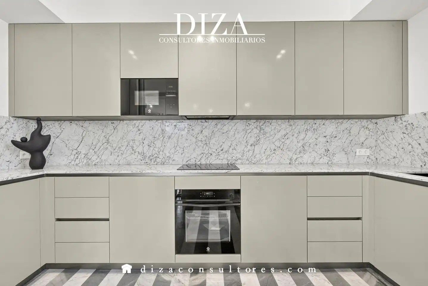 Piso con ascensor en venta en Calle de Fernández de la Hoz, imagen 11