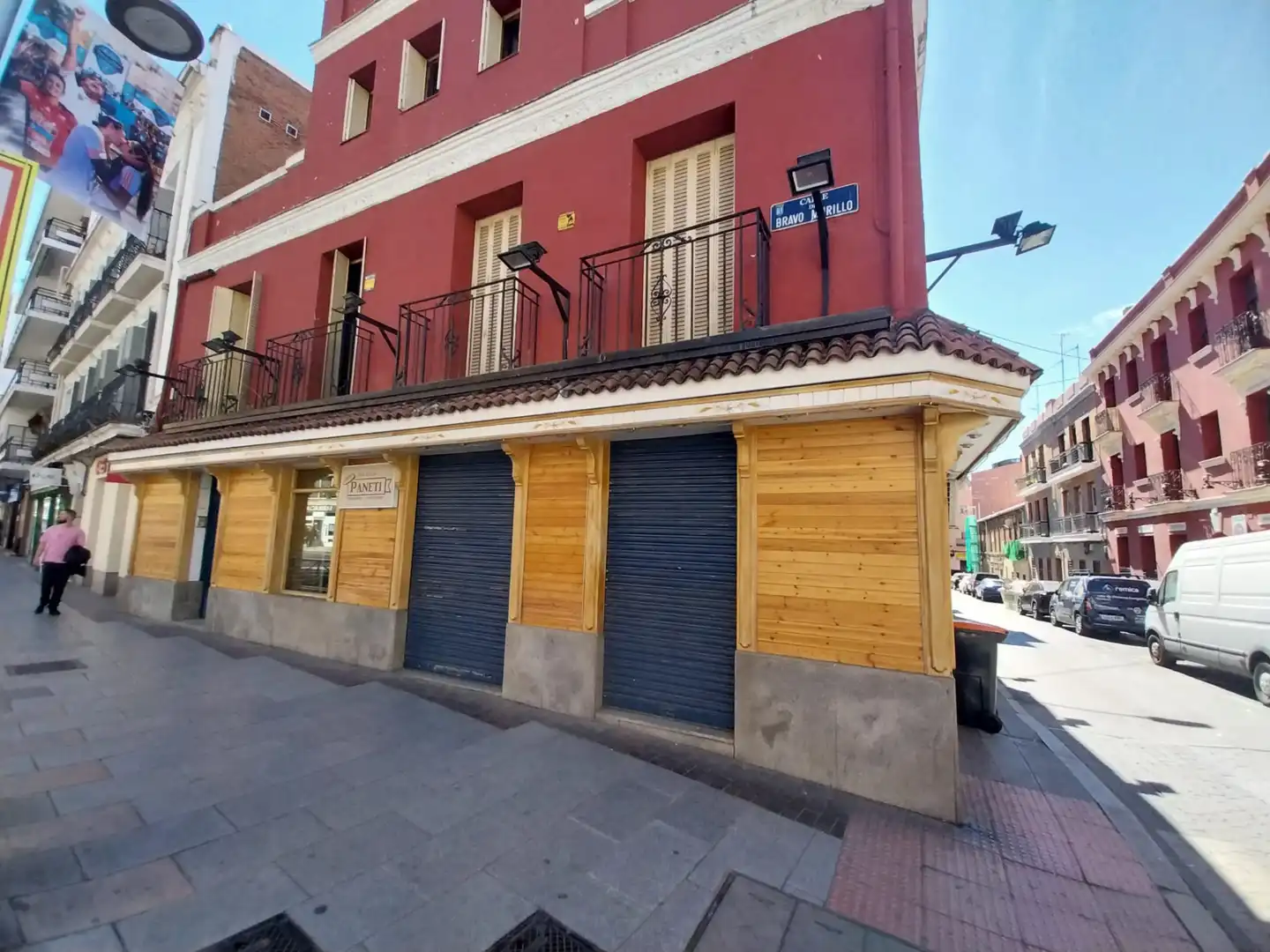 Außenansicht von Geschaftsraum zur Miete in  Madrid Capital mit Klimaanlage und Heizung