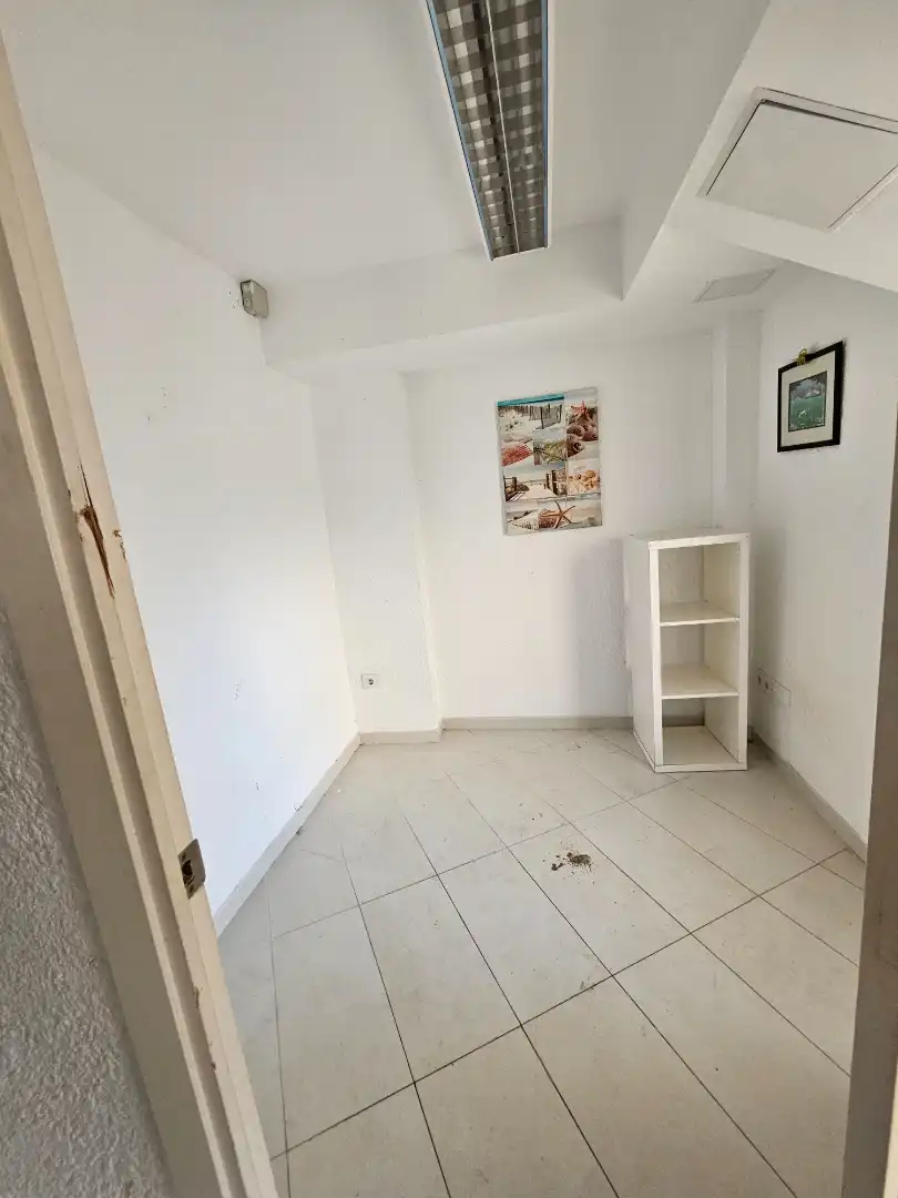Local comercial en venta en Carrer de Girona 5, imagen 4