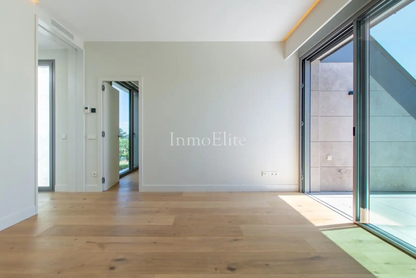 Casa bifamiliare con piscina in vendita a Avenida Europa, imagen 41