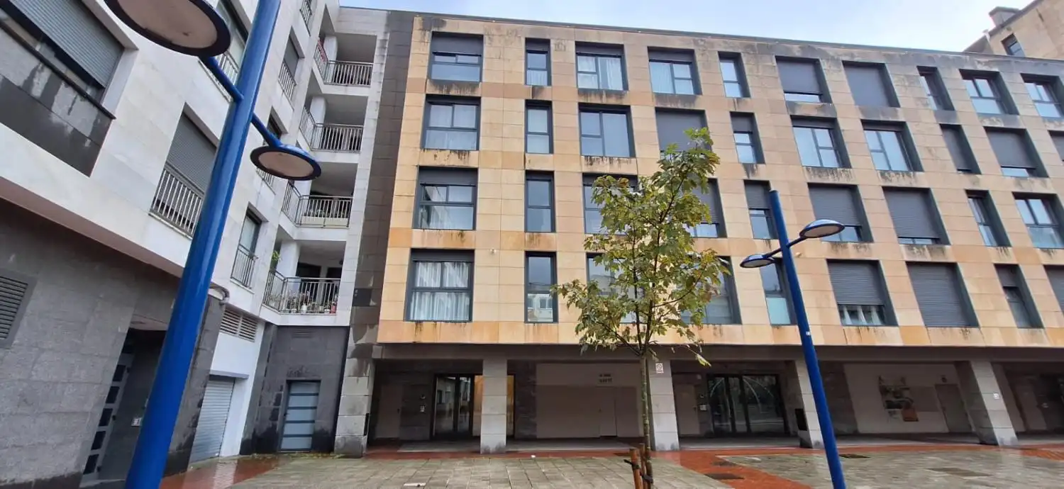 Vista exterior de Piso en venta en Bilbao  con Calefacción y Trastero