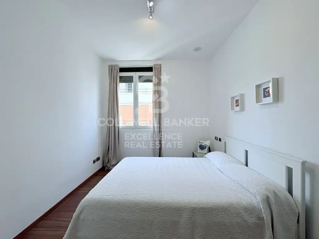 Habitación de Piso de alquiler en Valencia con Aire acondicionado, Amueblado y Horno