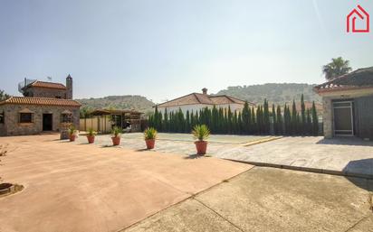Jardí de Casa o xalet en venda en Arcos de la Frontera amb Calefacció, Terrassa i Traster