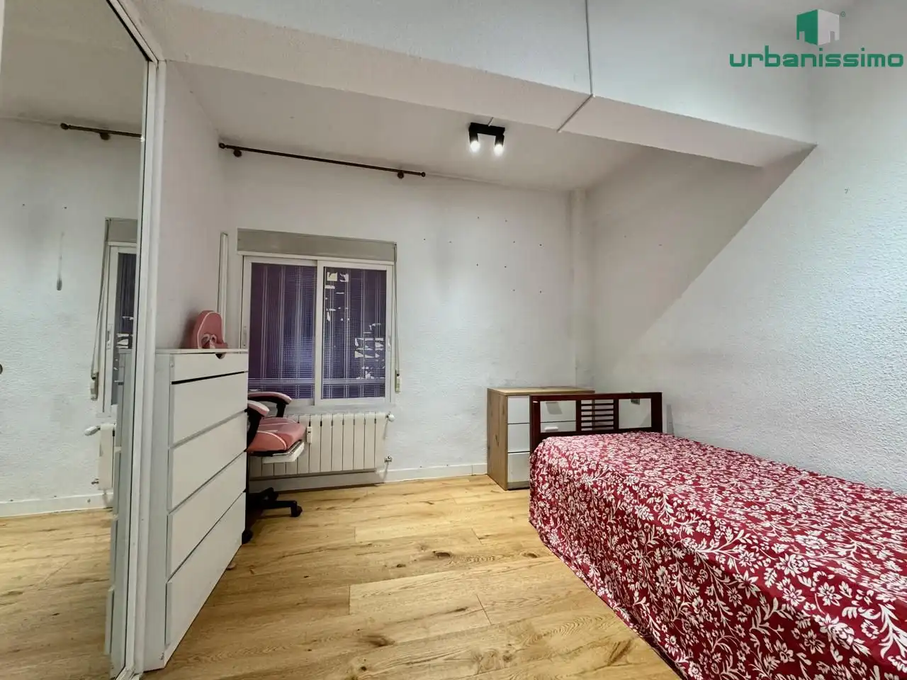 Bedroom of Flat for sale in Barrio de Salamanca