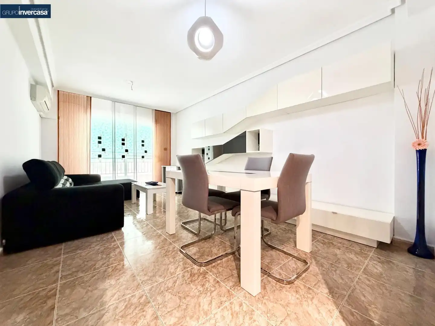 Living room of Flat for rent in Quart de Poblet  with Air Conditioner, Furnished and Balcony