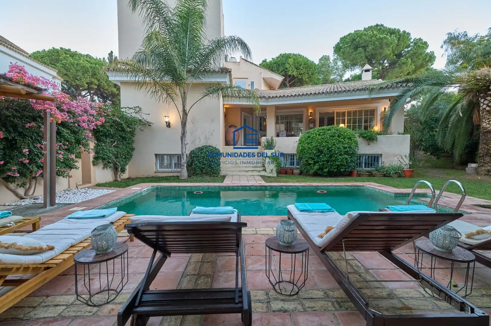 Jardí de Casa o xalet en venda en El Puerto de Santa María amb Aire condicionat, Jardí privat i Terrassa