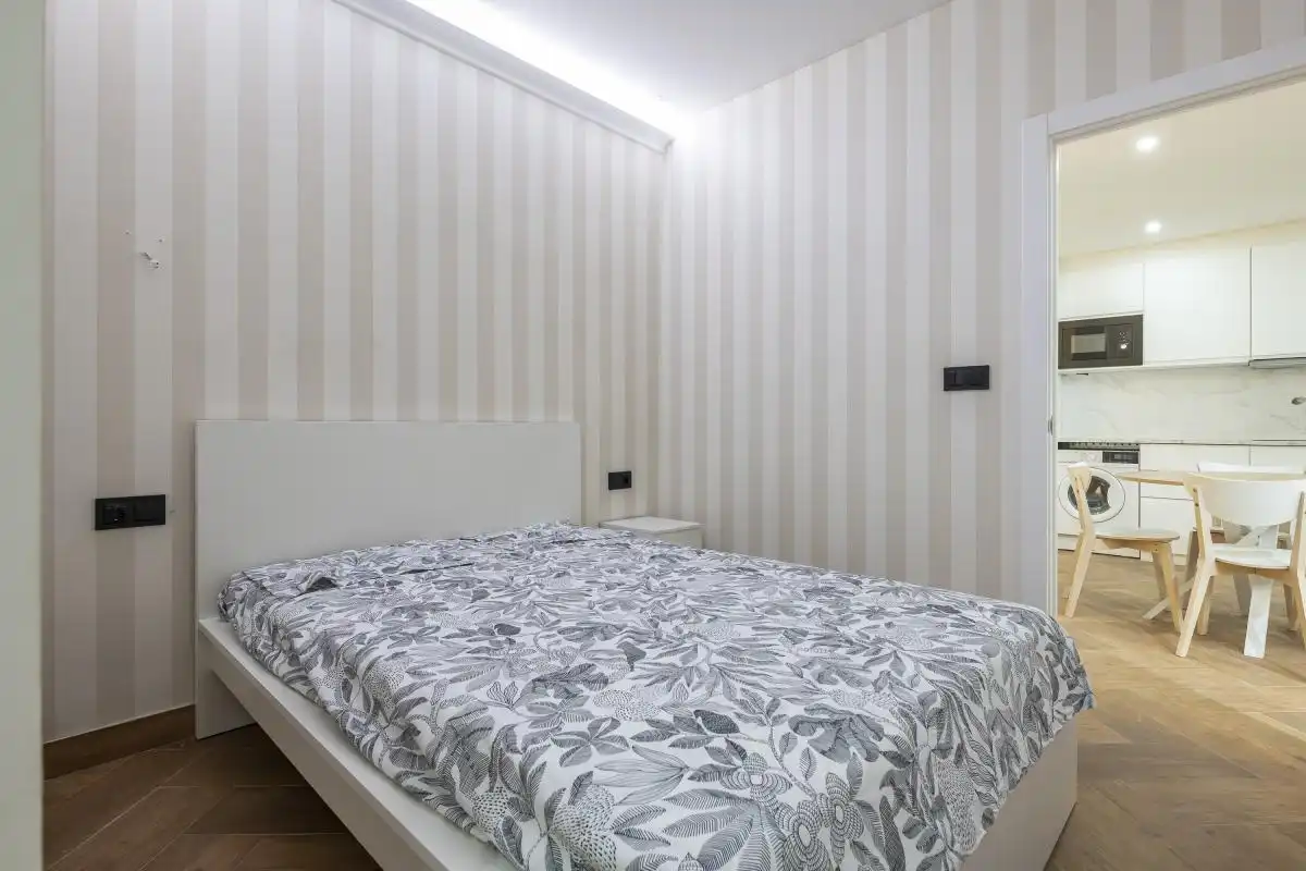 Loft zum Verkauf in C. de Núñez de Arce, Cortes - Huertas
