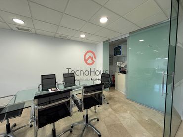Apartamento en venta en Calle Calle Cielo