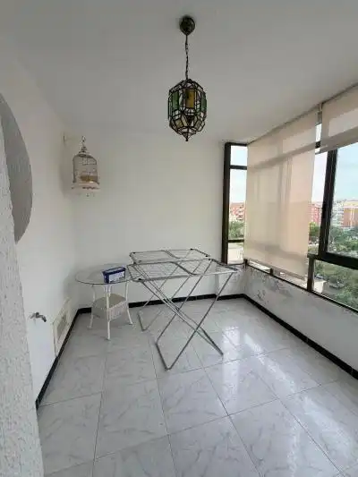 Habitación de Piso en venta en Badajoz con Calefacción, Terraza y Trastero