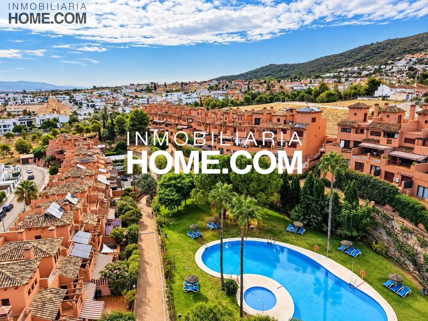 Adosado con terraza en venta en Capellanía - Retamar, imagen 3