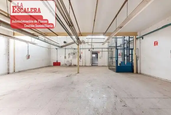 Nau industrial en venda a Campo Alto - Club de Campo, imagen 6