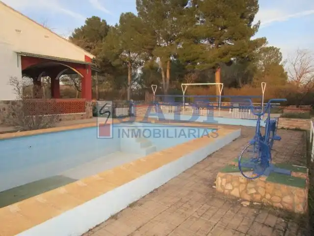 Casa rústica amb piscina en venda a Valdepeñas, imagen 17