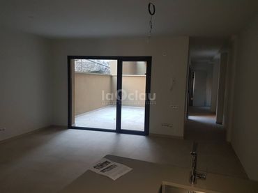 Attico con balcone in vendita a Centre