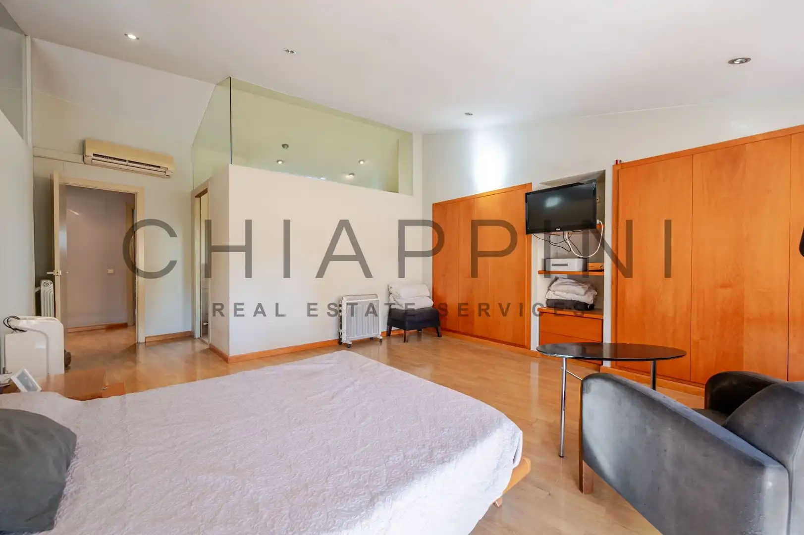 Bedroom of Attic for sale in Centre  